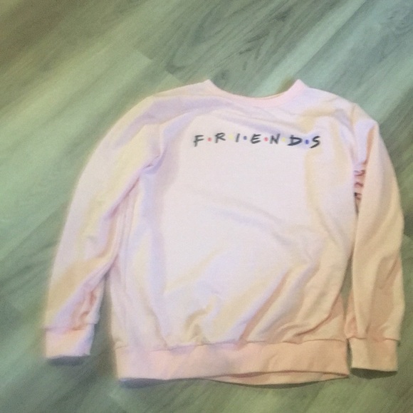 Tops - Friends Sweatshirt Size XL